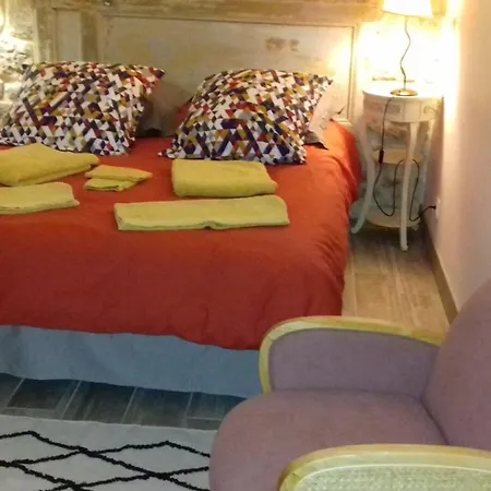 Bed and Breakfast Le Vitrail Equipee Sans Service Repas 1073 Rue Des Carrieres 50700 Bocage 3*