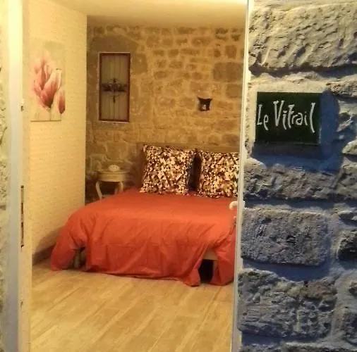 Bed and Breakfast Le Vitrail Equipee Sans Service Repas 1073 Rue Des Carrieres 50700 Bocage 3*